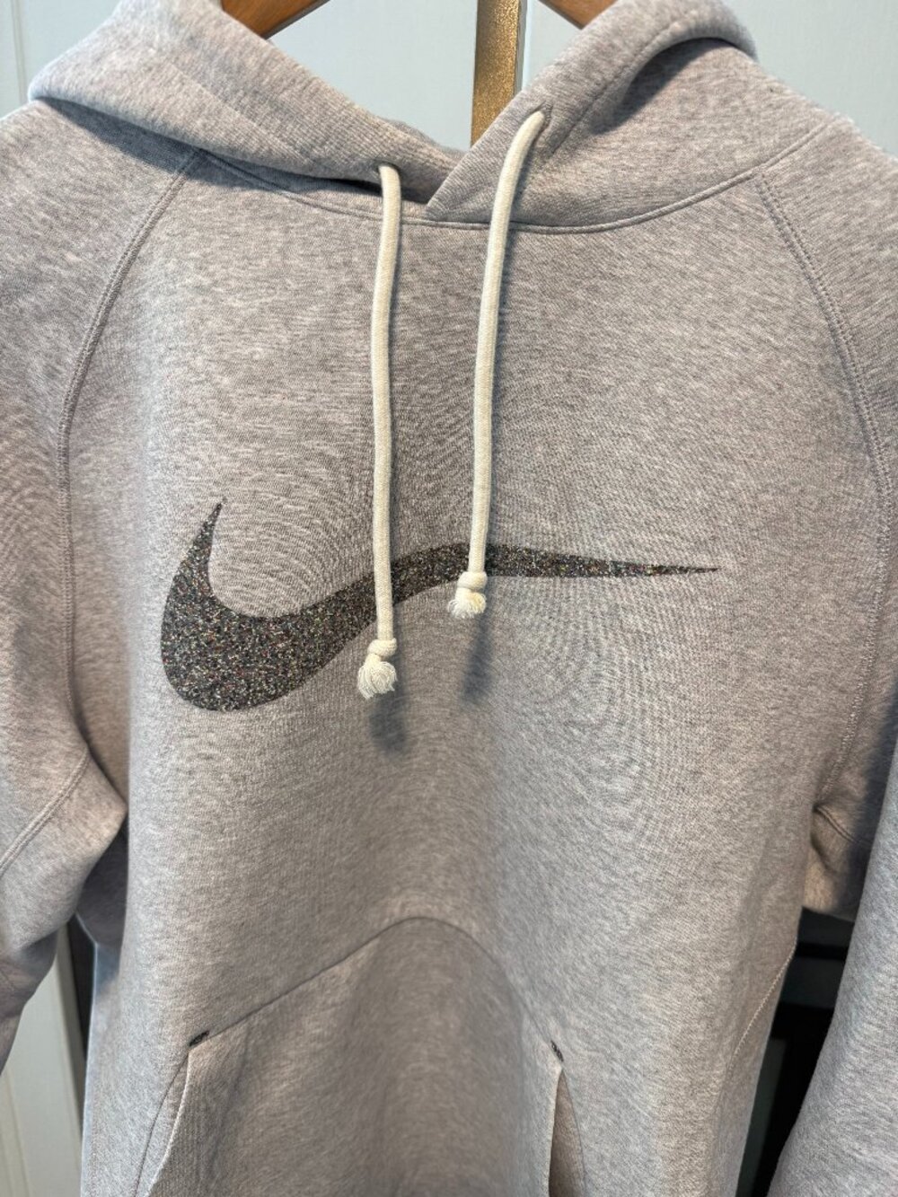 🩶✨ Gray Pullover Hoodie Speckled Swoosh | Nike | Size L
